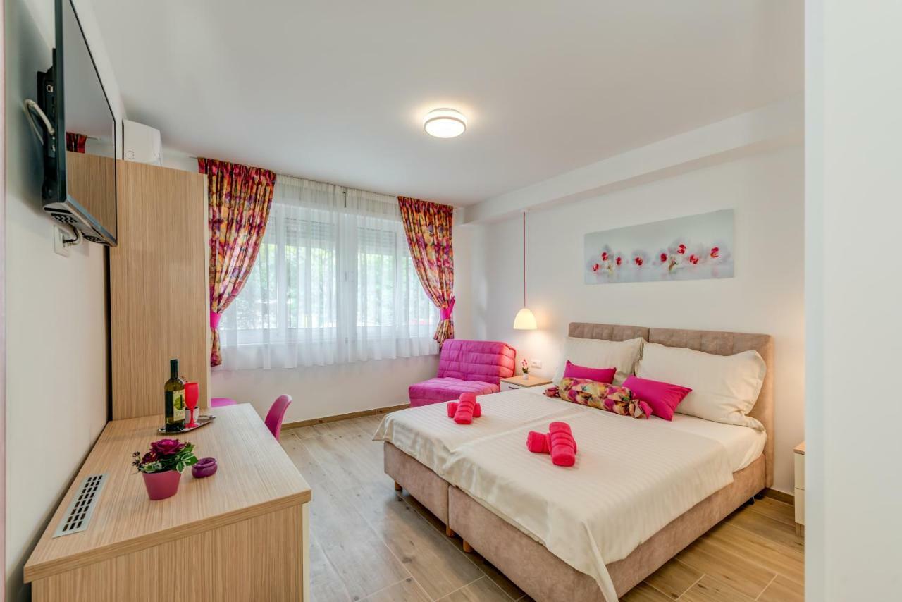 Coloured Rooms Спліт Екстер'єр фото