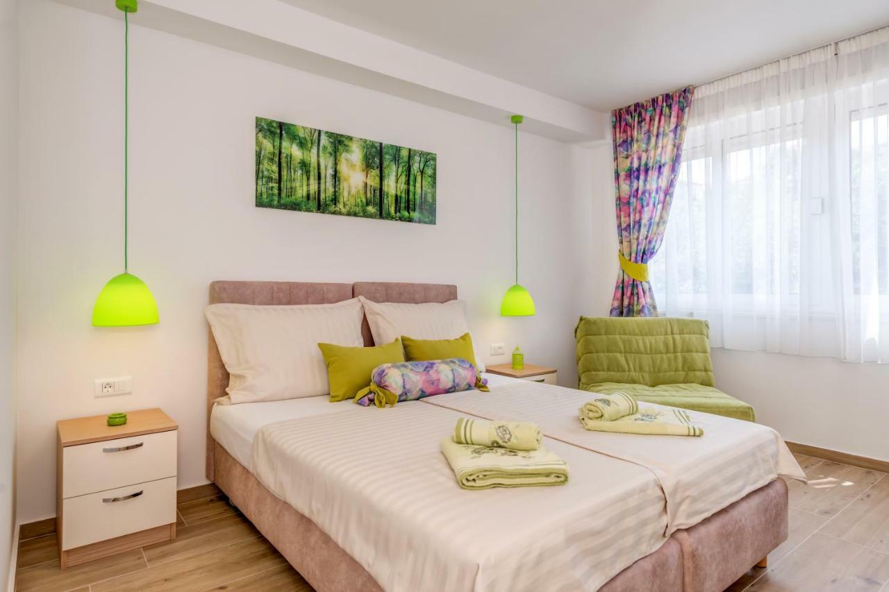 Coloured Rooms Спліт Екстер'єр фото